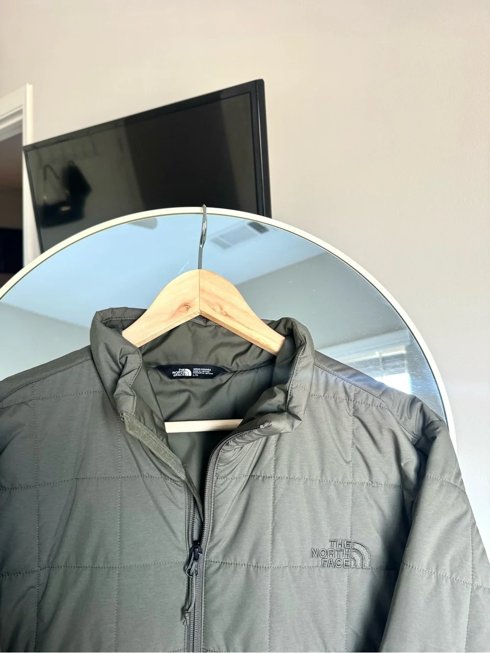 The North Face Men's Junction Insulated in New Taupe Green Puffer Jacket